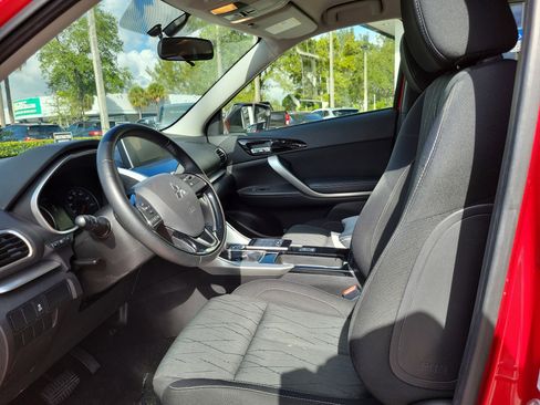 Used 2018 Mitsubishi Eclipse Cross SE image 11