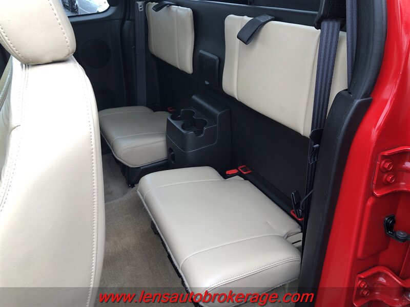 Used 2008 GMC Canyon SLT w/ SLT Preferred Equipment Group AWD/4WD image 16