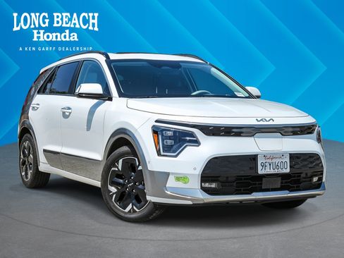 Used 2023 Kia Niro Wave FWD image 1