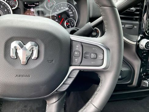 Certified 2025 RAM 2500 Big Horn AWD/4WD image 24