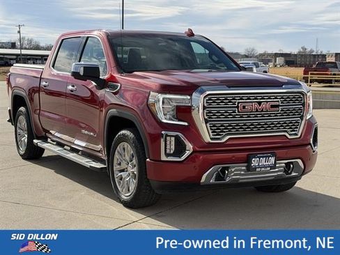Certified 2022 GMC Sierra 1500 Denali w/ Driver Alert Package II AWD/4WD image 2
