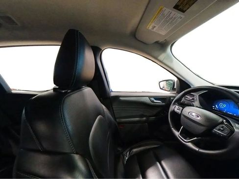 Used 2024 Ford Escape Platinum AWD/4WD image 45