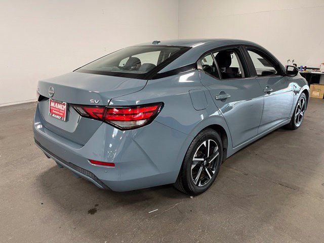 Used 2024 Nissan Sentra SV FWD image 3