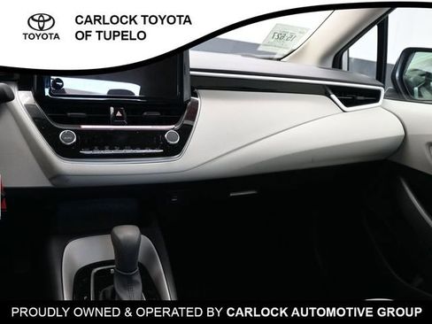 Used 2025 Toyota Corolla LE image 22
