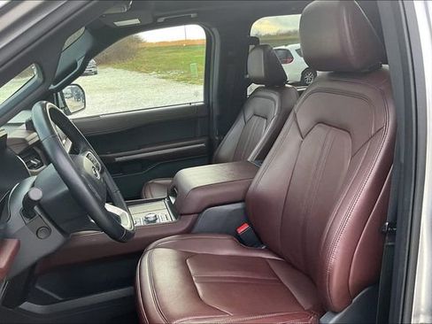 Used 2024 Ford Expedition Max Limited image 25