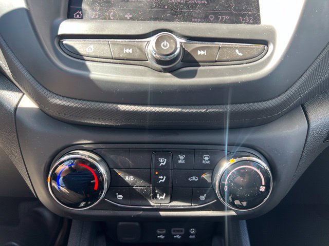 Used 2023 Chevrolet TrailBlazer LT FWD image 27