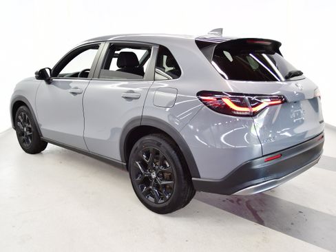 Used 2024 Honda HR-V Sport image 5