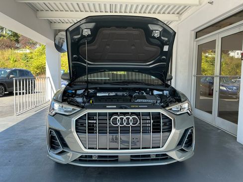 New 2025 Audi Q3 2.0T Premium image 15