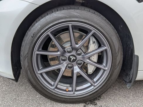 Used 2023 Tesla Model 3 Standard Range RWD image 10