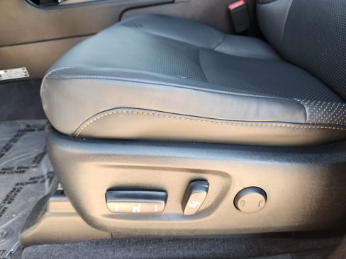 Certified 2023 Lexus GX 460 Luxury image 30