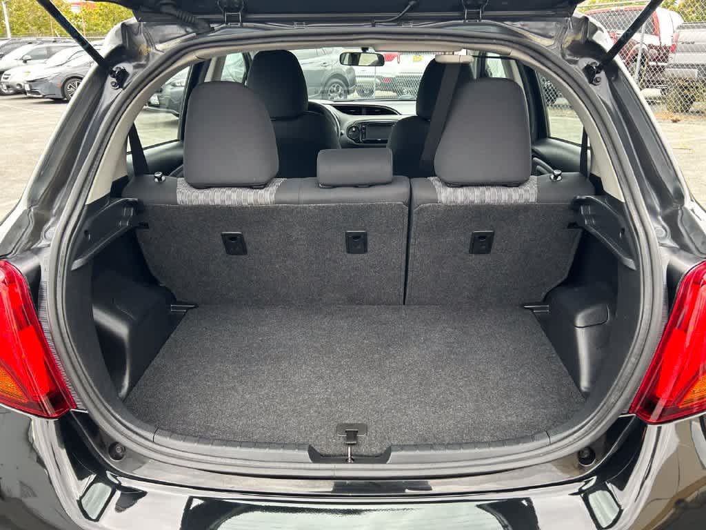 Used 2015 Toyota Yaris LE FWD image 20