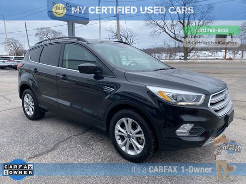 Used 2019 Ford Escape SEL image 3