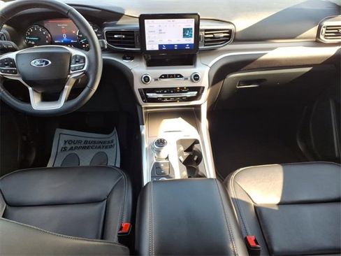 Used 2023 Ford Explorer XLT w/ Equipment Group 202A image 12