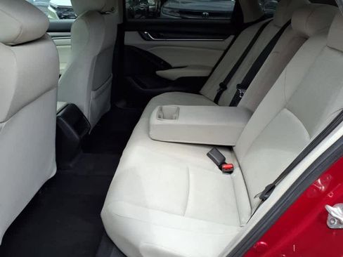 Used 2020 Honda Accord LX image 9
