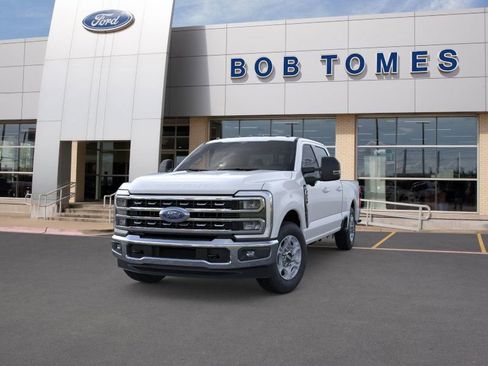 New 2026 Ford F250 XLT w/ XLT Premium Package RWD image 2