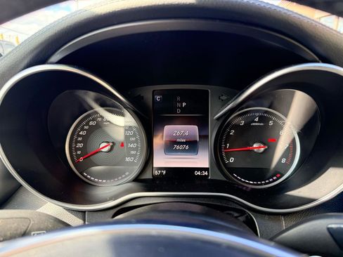 Used 2018 Mercedes-Benz C 300 4MATIC Coupe image 21
