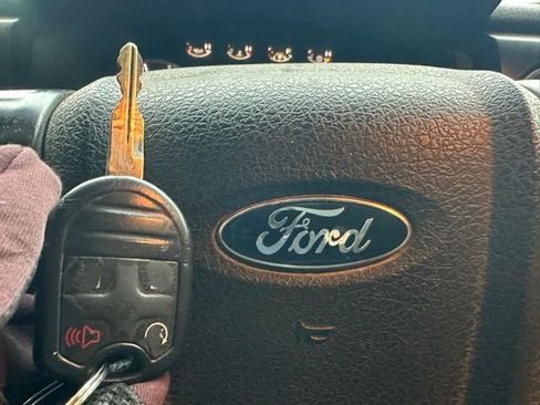 Used 2014 Ford F150 FX4 w/ Equipment Group 402A Luxury image 24