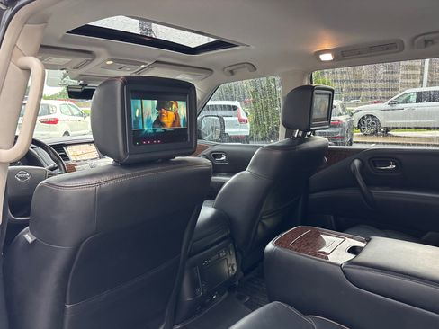 Used 2019 Nissan Armada Platinum w/ Captain's Chairs Package AWD/4WD image 28