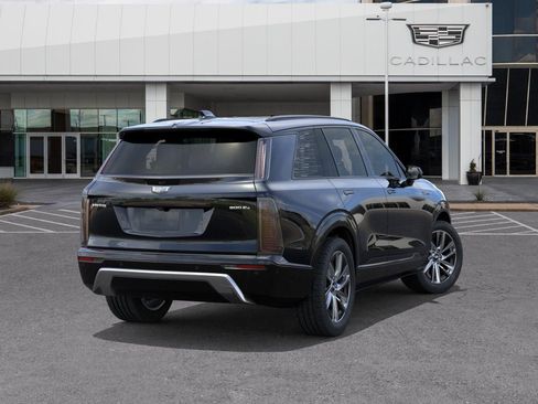 New 2026 Cadillac Vistiq Premium Luxury w/ LPO, Floor Liner Package AWD/4WD image 4