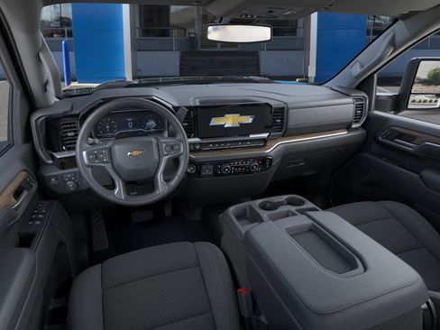 New 2026 Chevrolet Silverado 2500 LT w/ Z71 Chrome Sport Edition AWD/4WD image 39