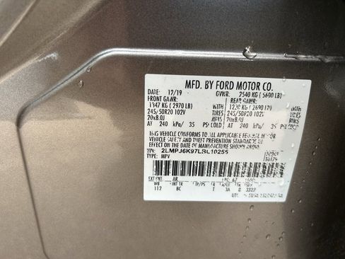 Used 2020 Lincoln Nautilus Reserve image 8