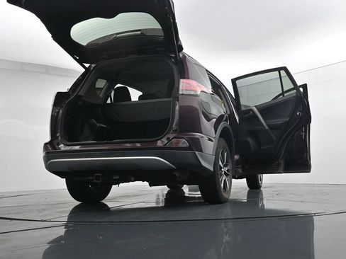 Used 2016 Toyota RAV4 XLE FWD image 41