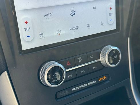 Certified 2023 Ford Edge SEL w/ Convenience Package image 29