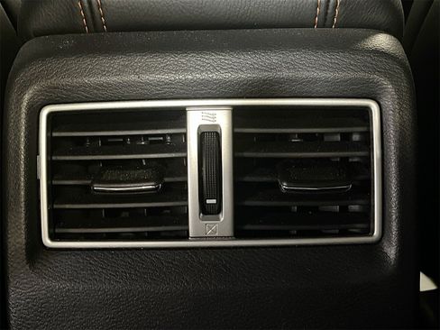 Used 2023 Nissan Maxima SR w/ Sport Mat Group image 28