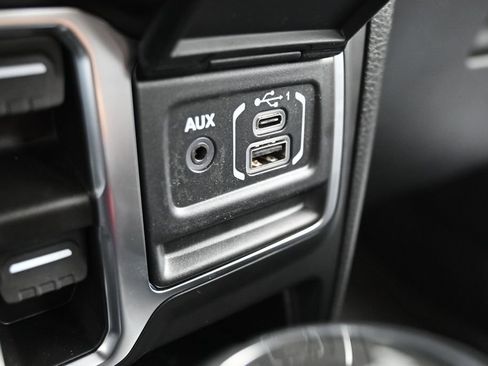 Used 2026 Jeep Wrangler Unlimited Sahara w/ Safety Group AWD/4WD image 25