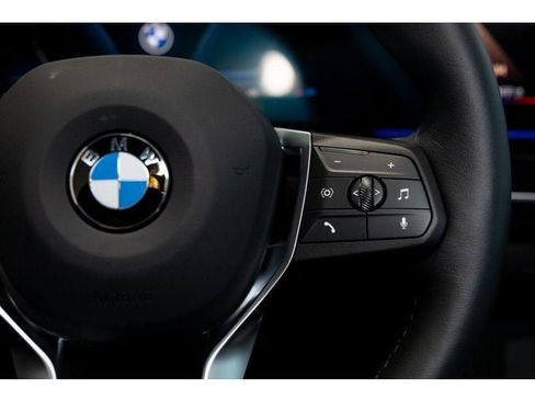 Used 2025 BMW X1 xDrive28i w/ Premium Package image 68