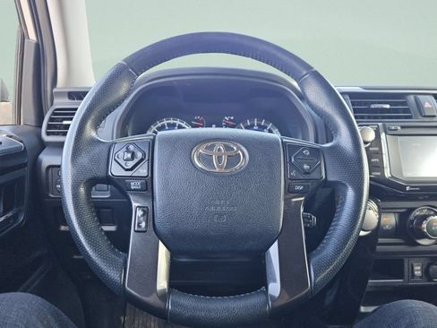 Used 2016 Toyota 4Runner Trail AWD/4WD image 29