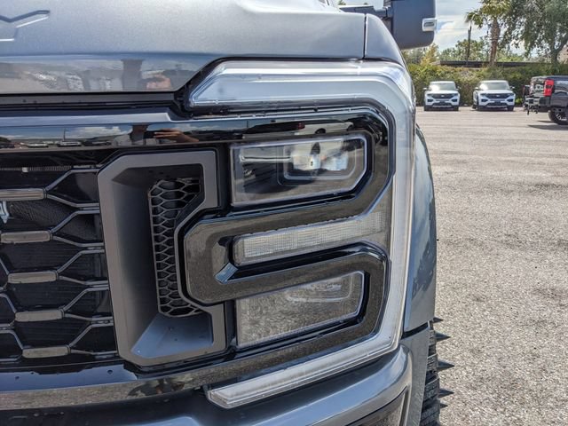 Used 2026 Ford F450 Platinum w/ Platinum Plus Package AWD/4WD image 9