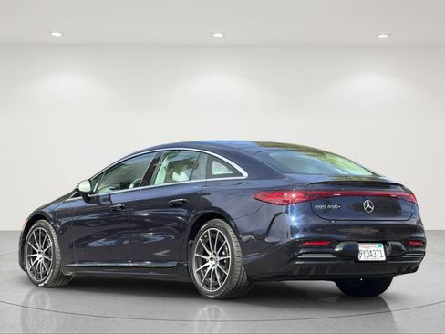 Certified 2022 Mercedes-Benz EQS 450+ Sedan image 3