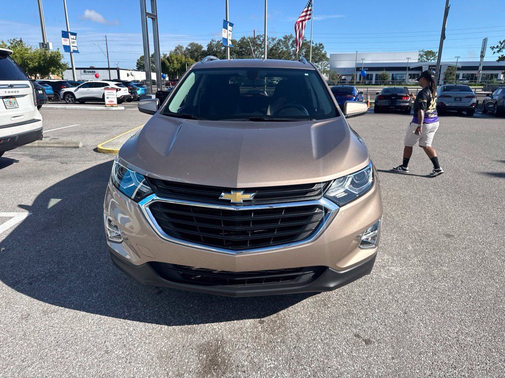 Used 2019 Chevrolet Equinox LT FWD image 2