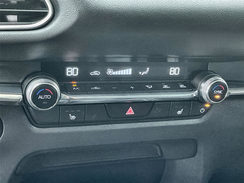 Used 2024 MAZDA CX-30 AWD 2.5 S w/ Premium Package image 26