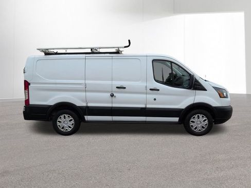 Used 2019 Ford Transit 150 130 Low Roof image 32