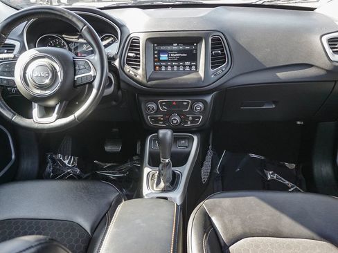 Used 2020 Jeep Compass Latitude w/ Safety & Security Group FWD image 14