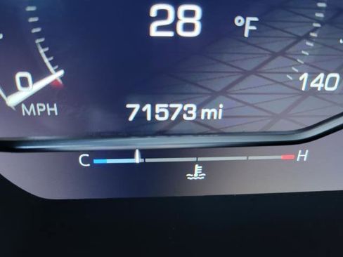 Used 2022 GMC Sierra 1500 AT4 w/ AT4 Premium Package image 17