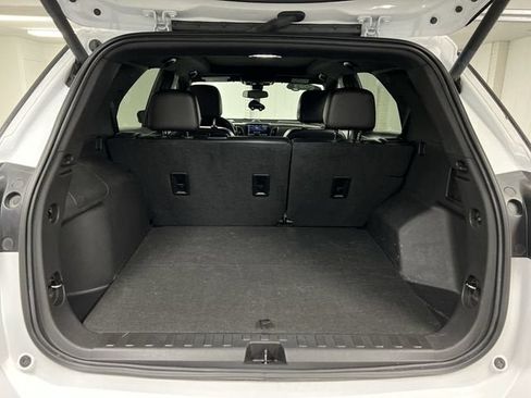 Certified 2023 Chevrolet Equinox RS w/ RS Leather Package AWD/4WD image 26