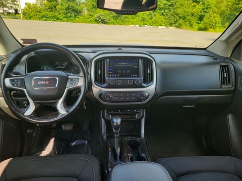 Used 2022 GMC Canyon Elevation w/ Trailering Package AWD/4WD image 18