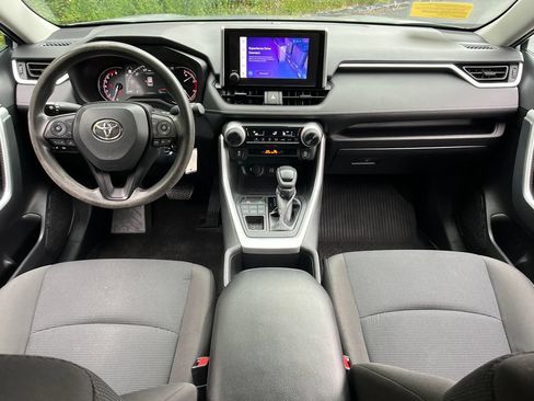 Used 2023 Toyota RAV4 LE AWD/4WD image 13