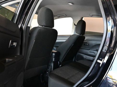 Used 2024 Mitsubishi Outlander Sport AWD image 17