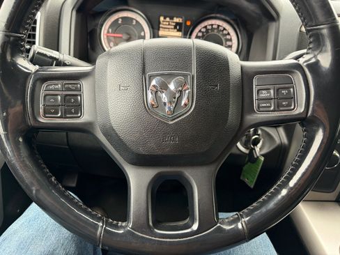 Used 2018 RAM 2500 Big Horn image 27