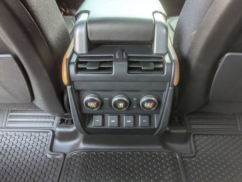 Used 2020 Land Rover Defender 110 X AWD/4WD image 41