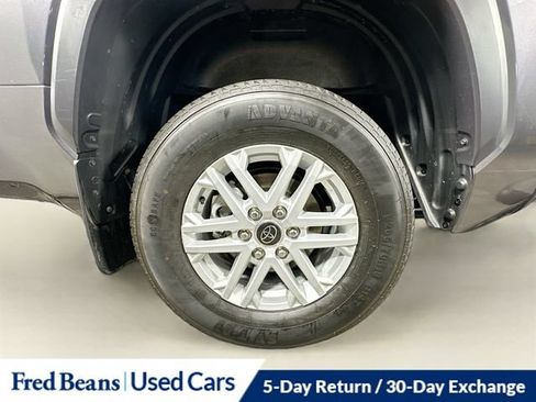 Used 2023 Toyota Tundra SR5 w/ SR5 Convenience Package AWD/4WD image 38