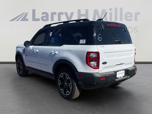 New 2025 Ford Bronco Sport Outer Banks w/ Outer Banks Tech Package+ image 3