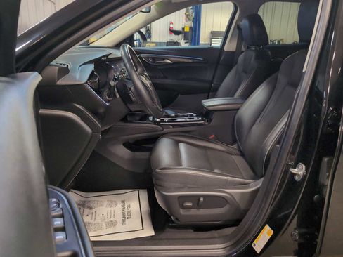 Used 2023 Buick Envision Essence image 16