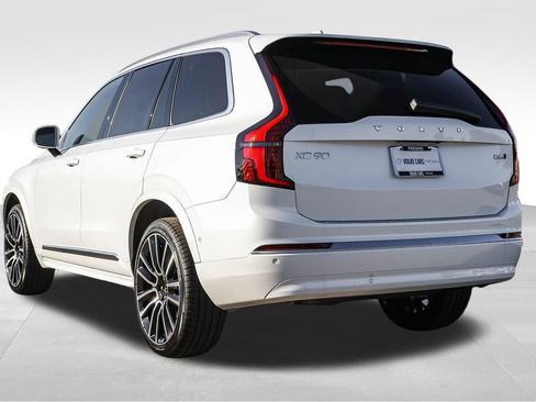 New 2026 Volvo XC90 B6 Plus w/ Protection Package Premier AWD/4WD image 7