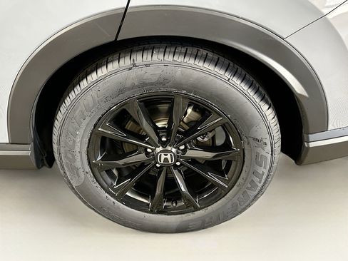 Used 2024 Honda CR-V Sport-L image 11