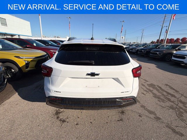 Used 2025 Chevrolet Trax ACTIV w/ Driver Confidence Package FWD image 9
